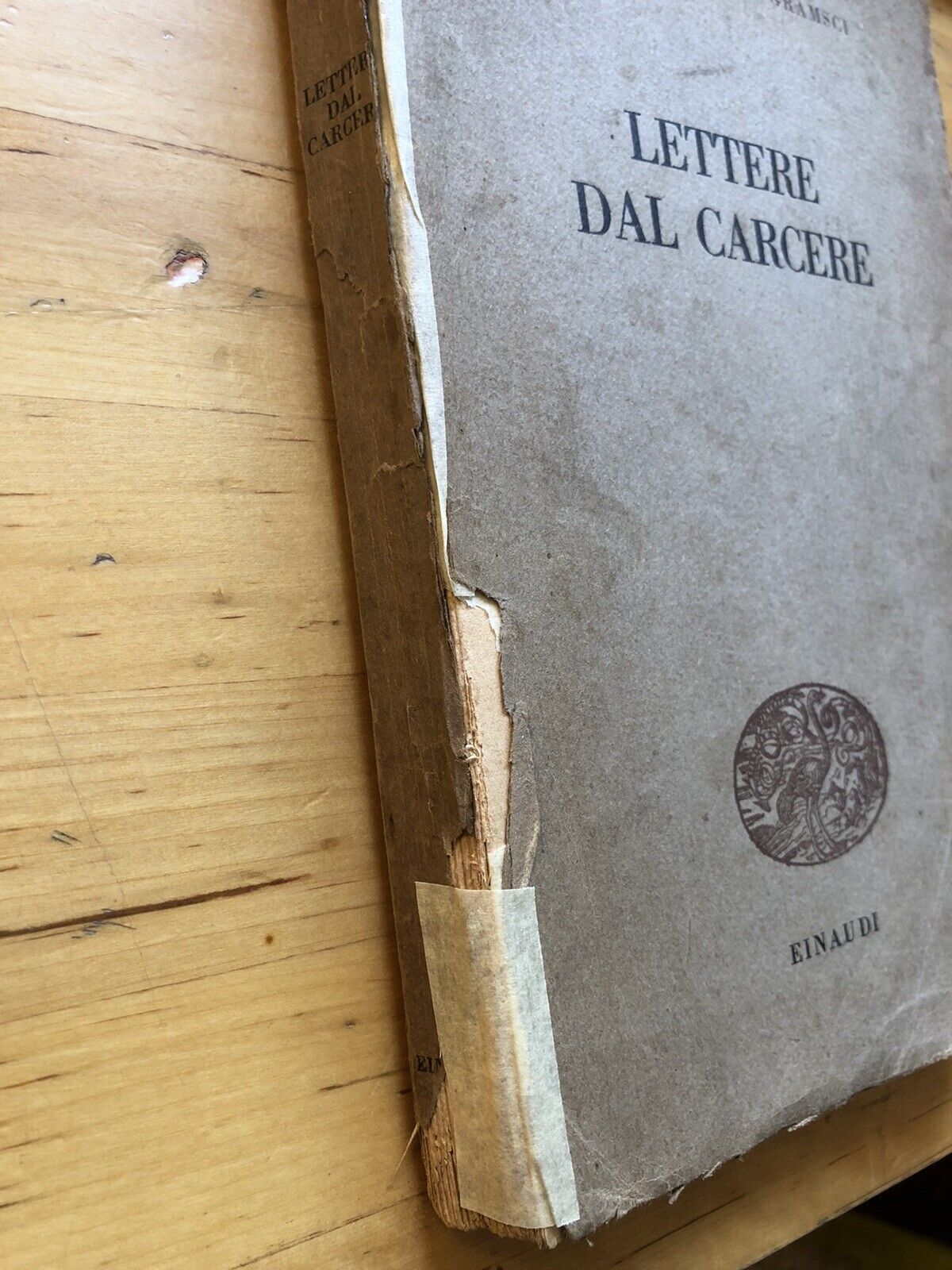 Lettere dal carcere opere di Antonio Gramsci. Einaudi 10 ott 1947