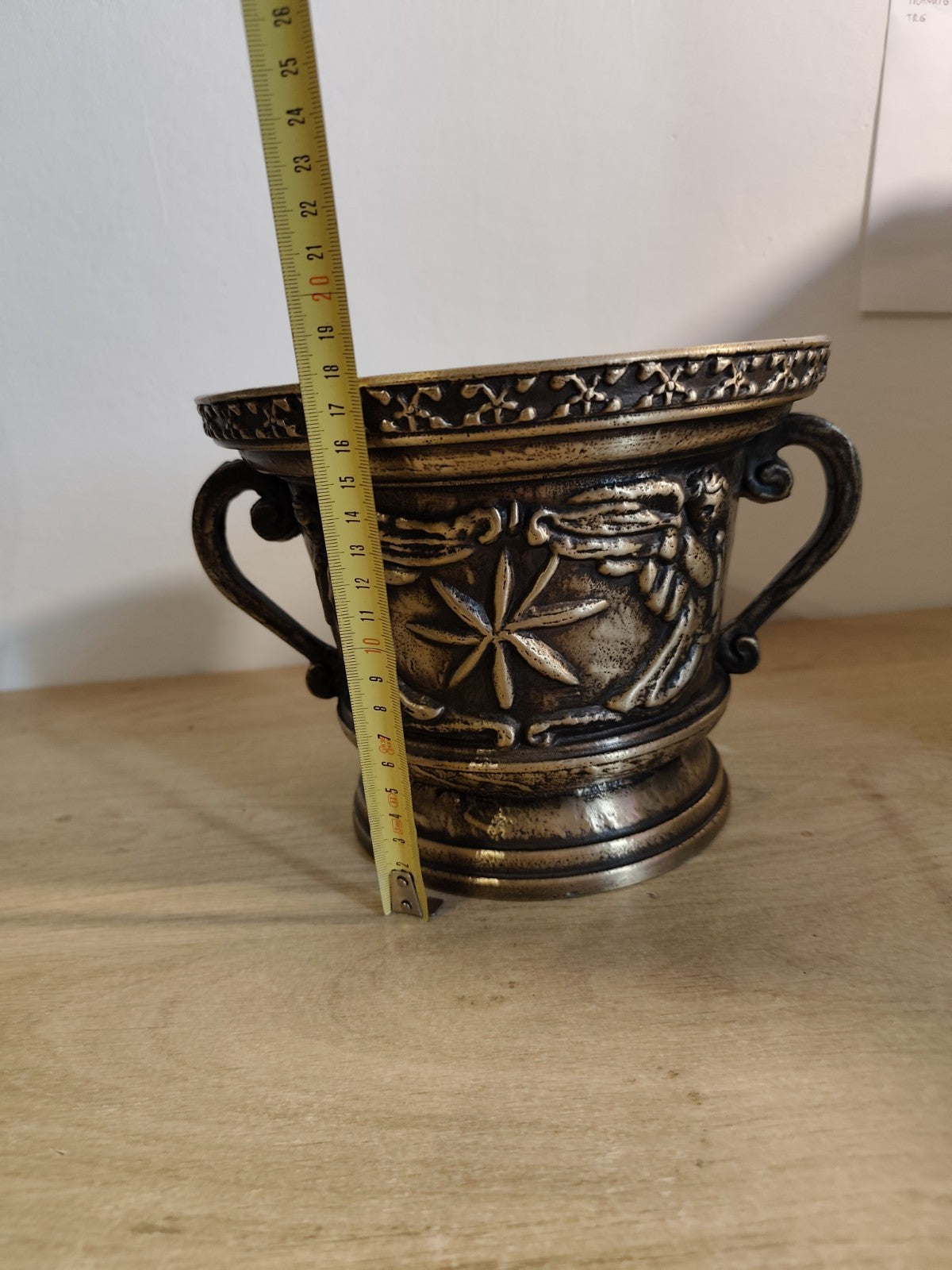 Mortaio in bronzo – Fusione su modello seicentesco, oggetto d'arredo fattura'900