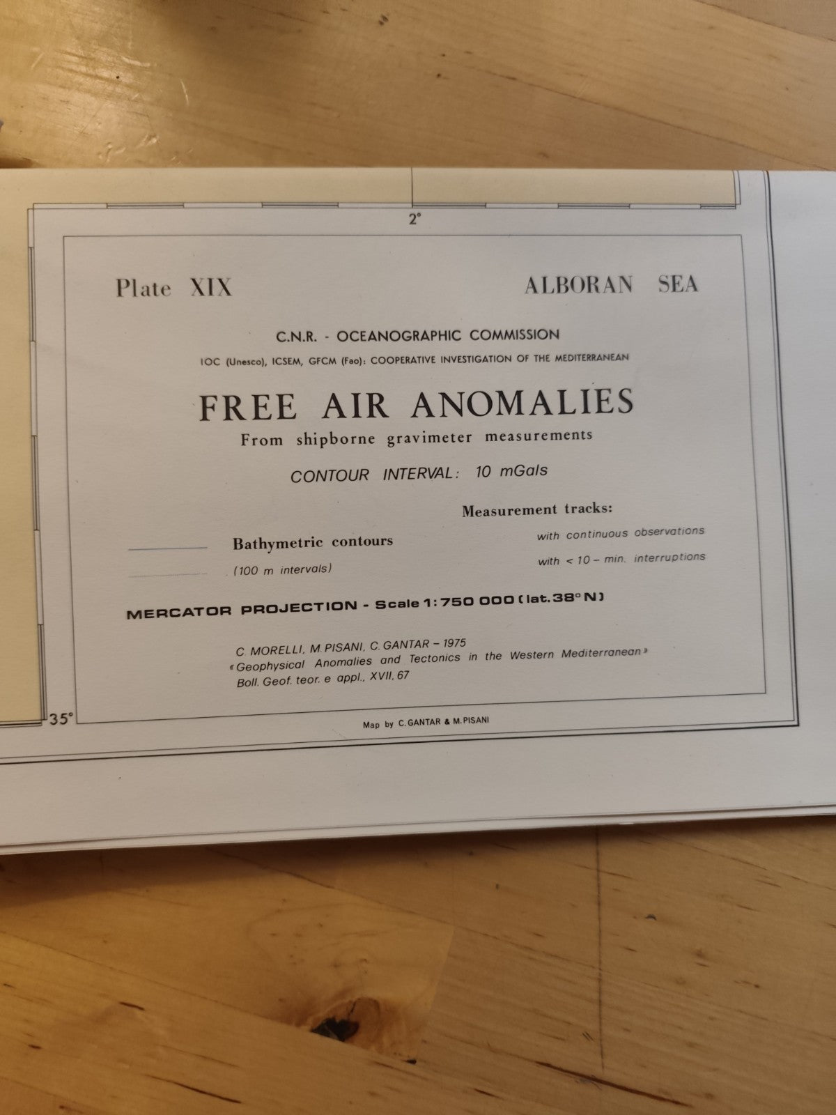 Cartografie geologia tettonica geofisica batimetria Italia, 27 ampie cartografie