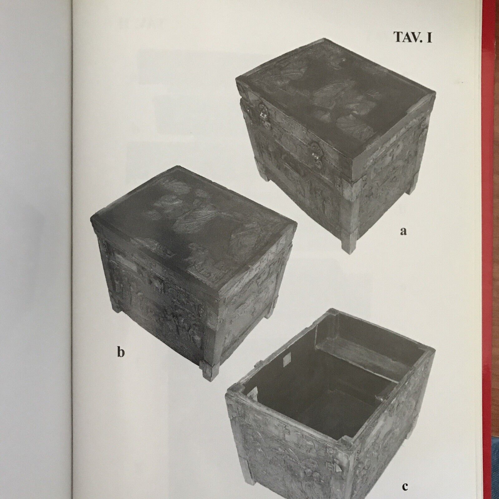 La capsella eburnea di Samagher: Iconografia e committenza, D. Longhi, Girasole 