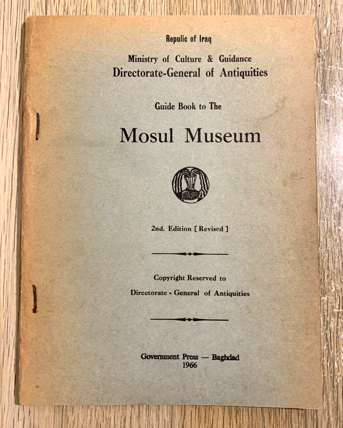 Musum Guidebook.pdf Mosul Museum Guide Book 1966. Ministry of Culture and guidance Directo ...