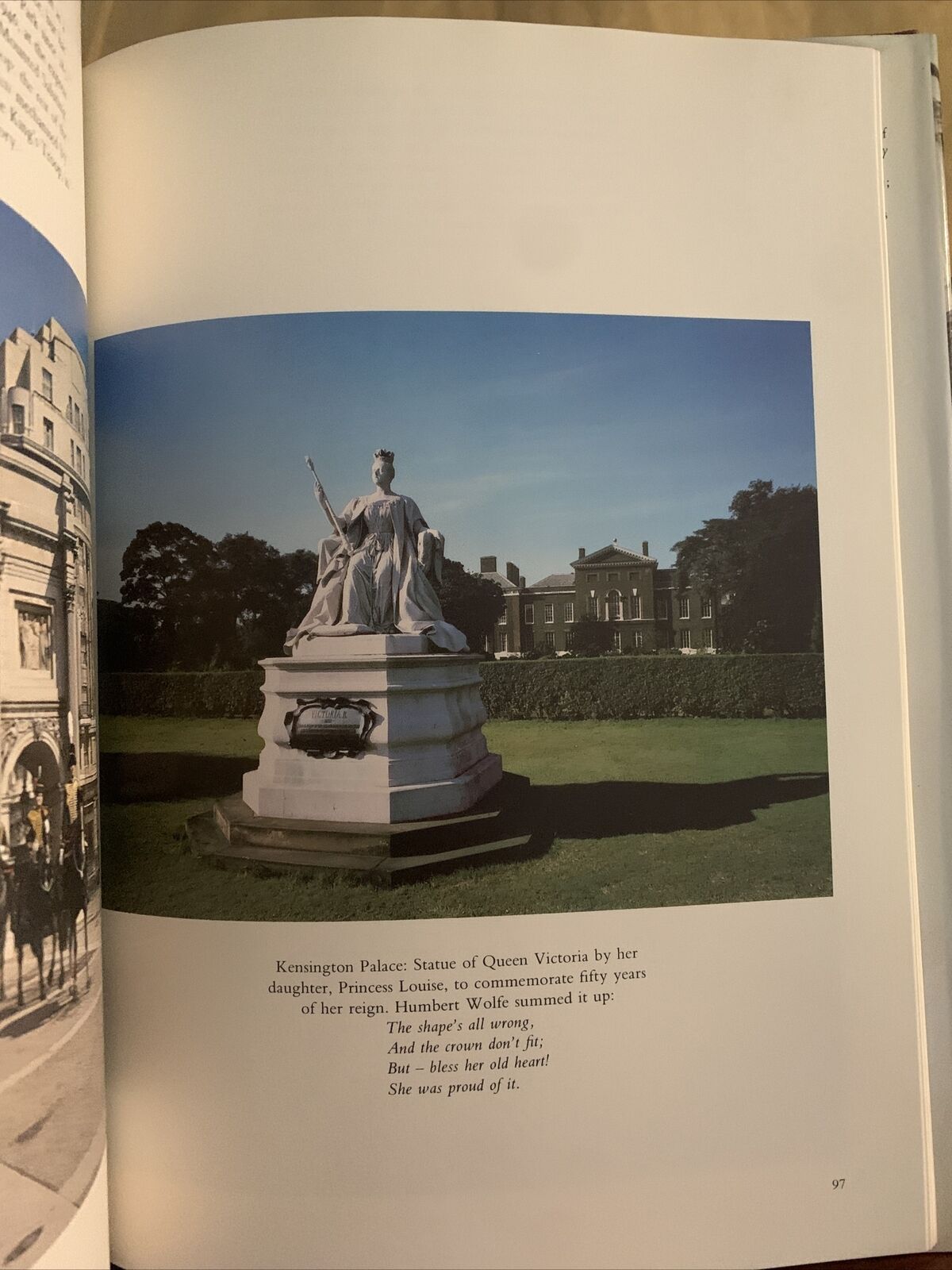 The Country Life Picture Book of Royal London - Gordon Winter 1983 #