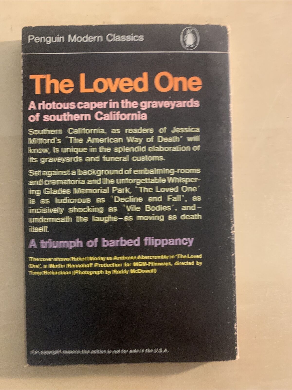 THE LOVED ONE - EVELYN WAUGH, PENGUIN MODERN CLASSICS 1967 #