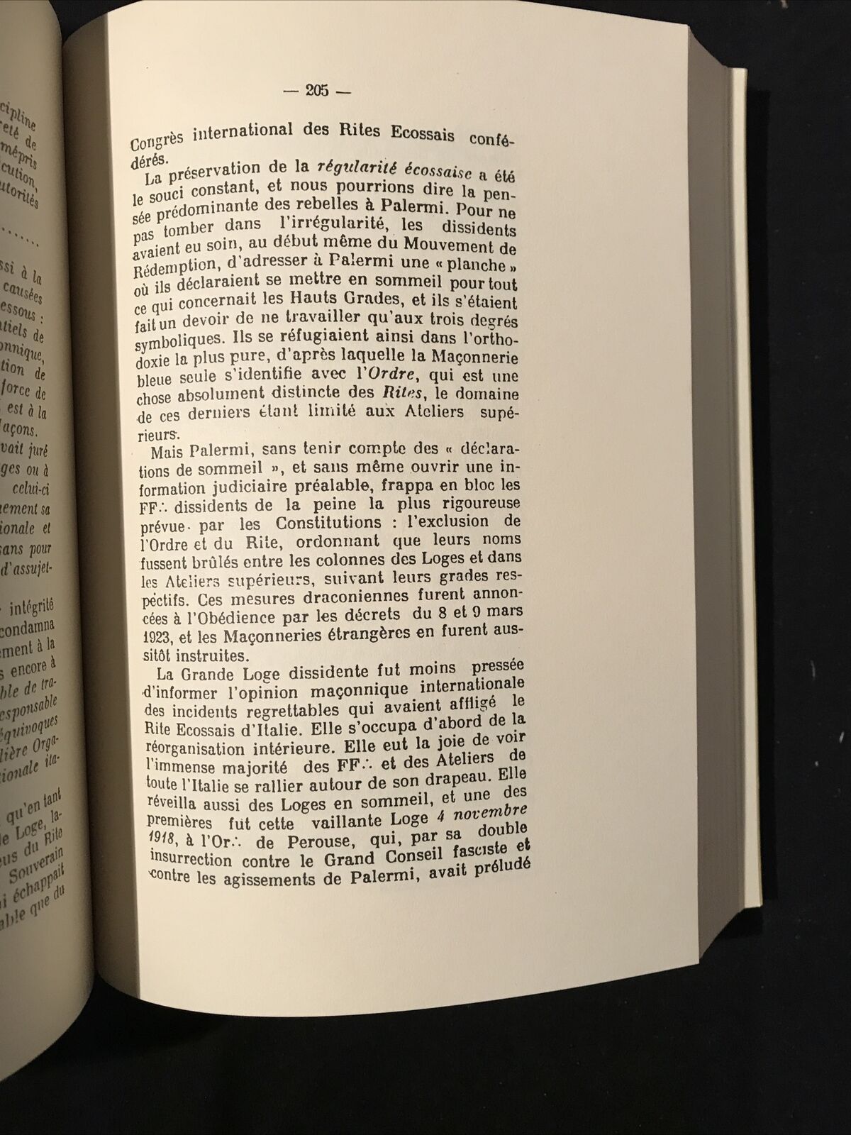 La franc-maçonnerie italienne devant la guerre . . Maria Rygier ARNALDO FORNI ED
