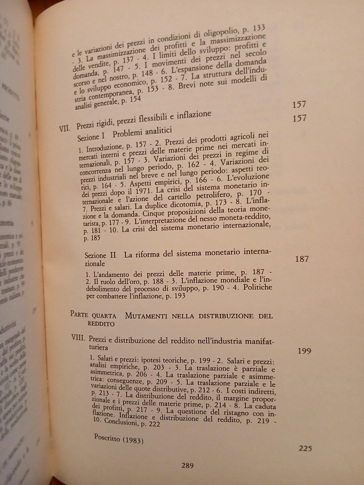 Labini Sylos, Le forze dello sviluppo e del declino, Il sottosviluppo e l'econom