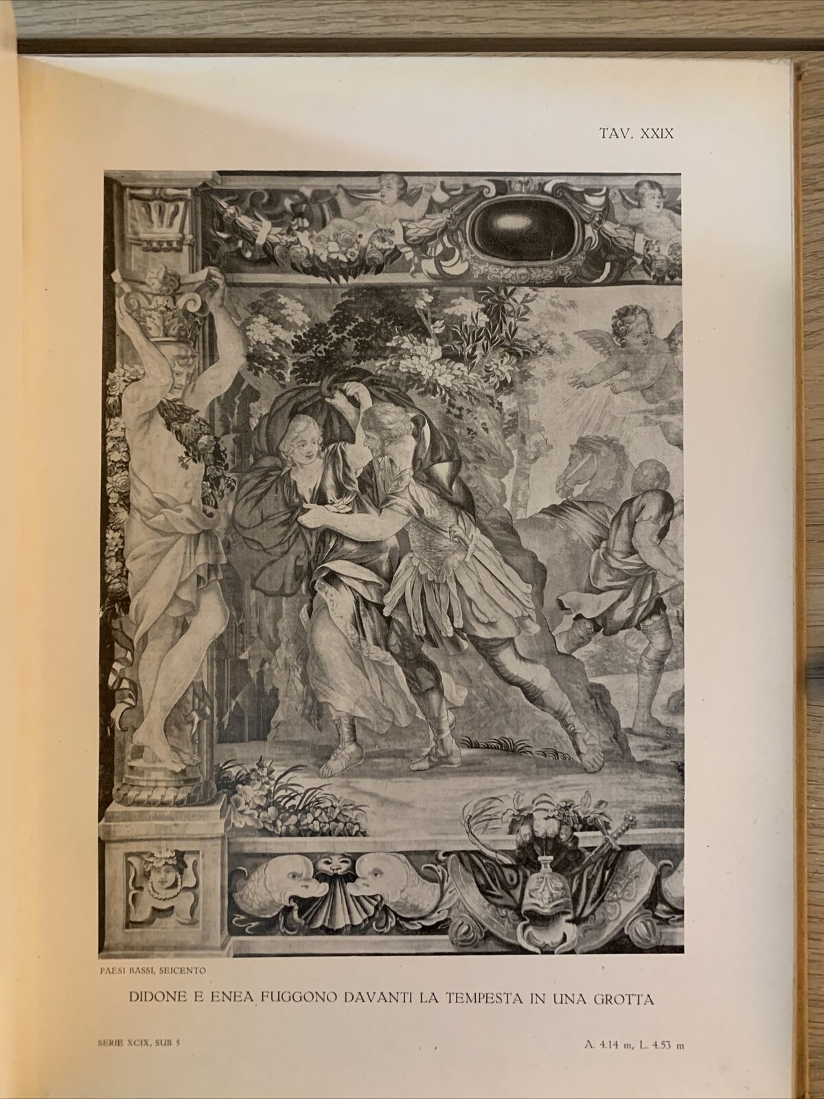 Gli Arazzi della corte Imperiale di Vienna. KrystallVerlag 1922