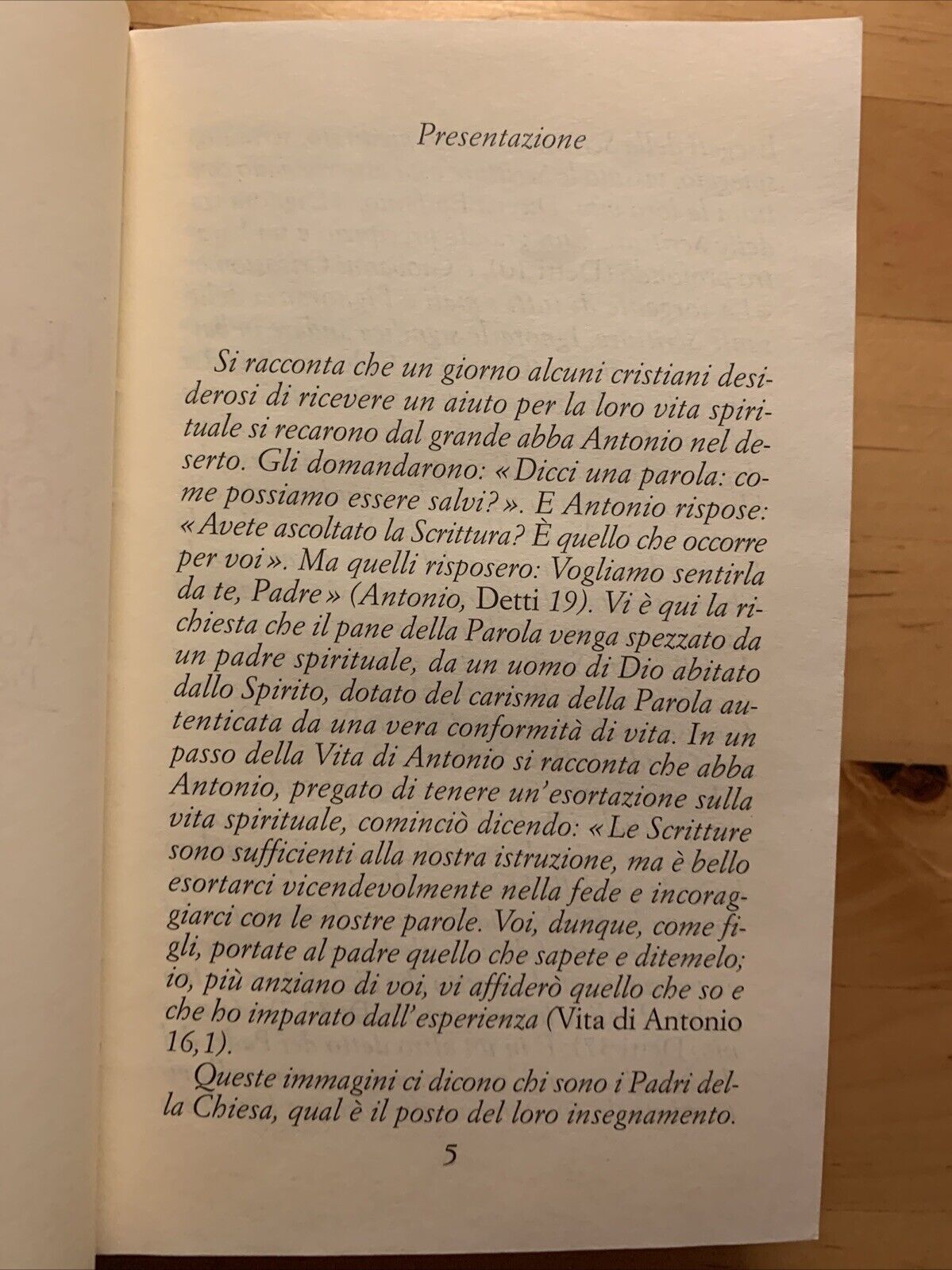 Ogni giorno con i Padri della Chiesa. Edizioni Paoline 1996
