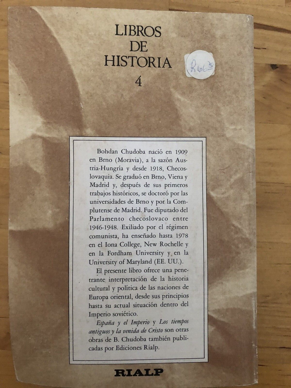 RUSIA Y EL ORIENTE DE EUROPA - BOHDAN CHUDOBA, RIALP 1980