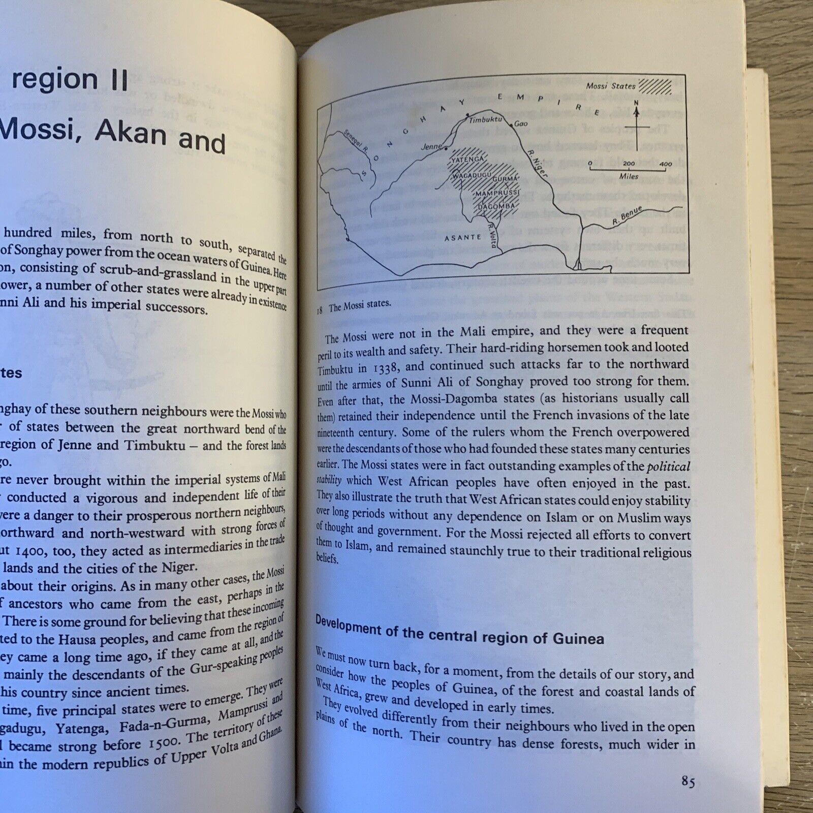 The growth of African civilisation: A history of West Africa 1000-1800. Davidson