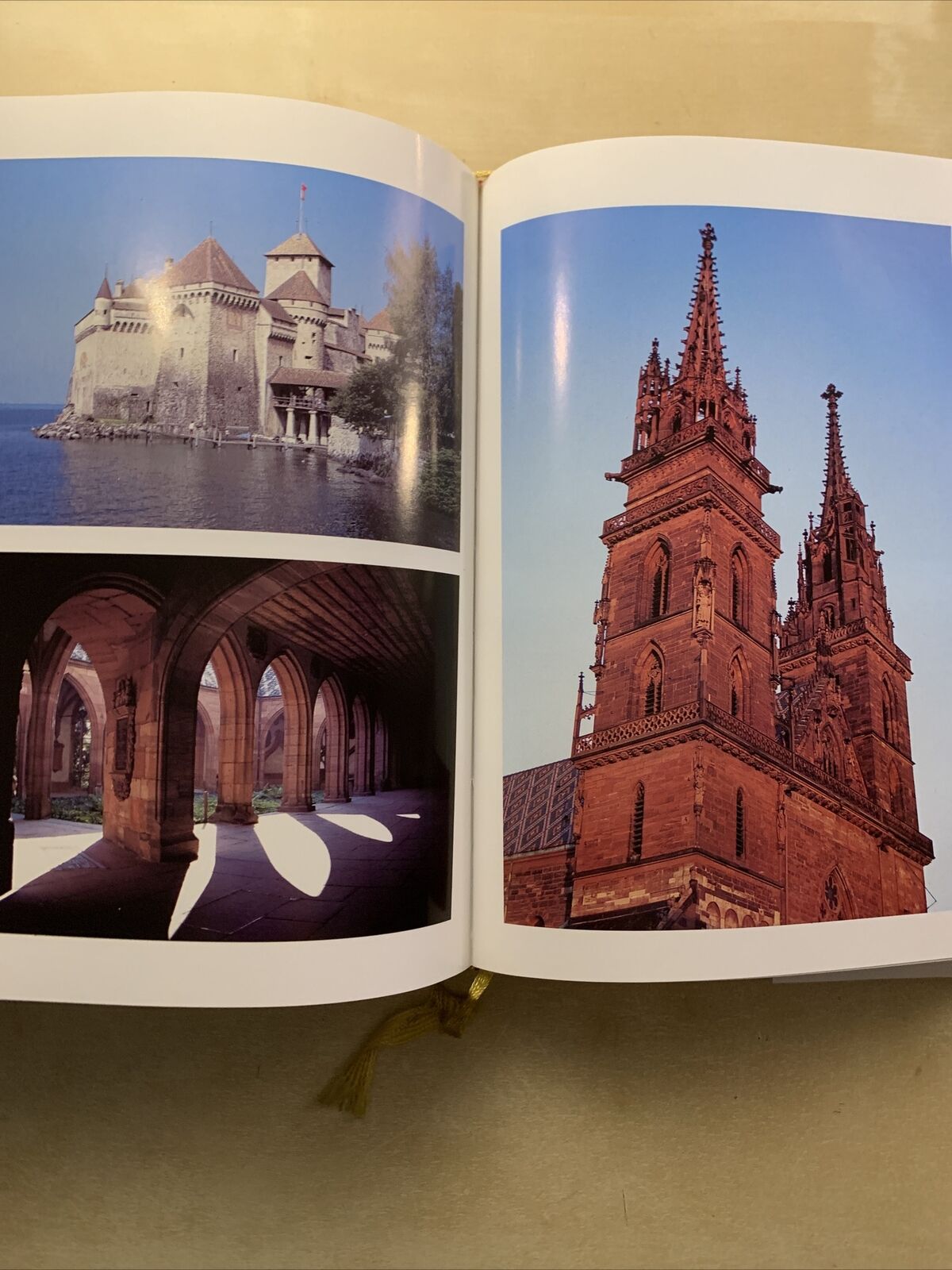 L'EPOCA DELLA FEDE, L'ETÀ DEL GOTICO. ARABA FENICE, WILL DURANT.