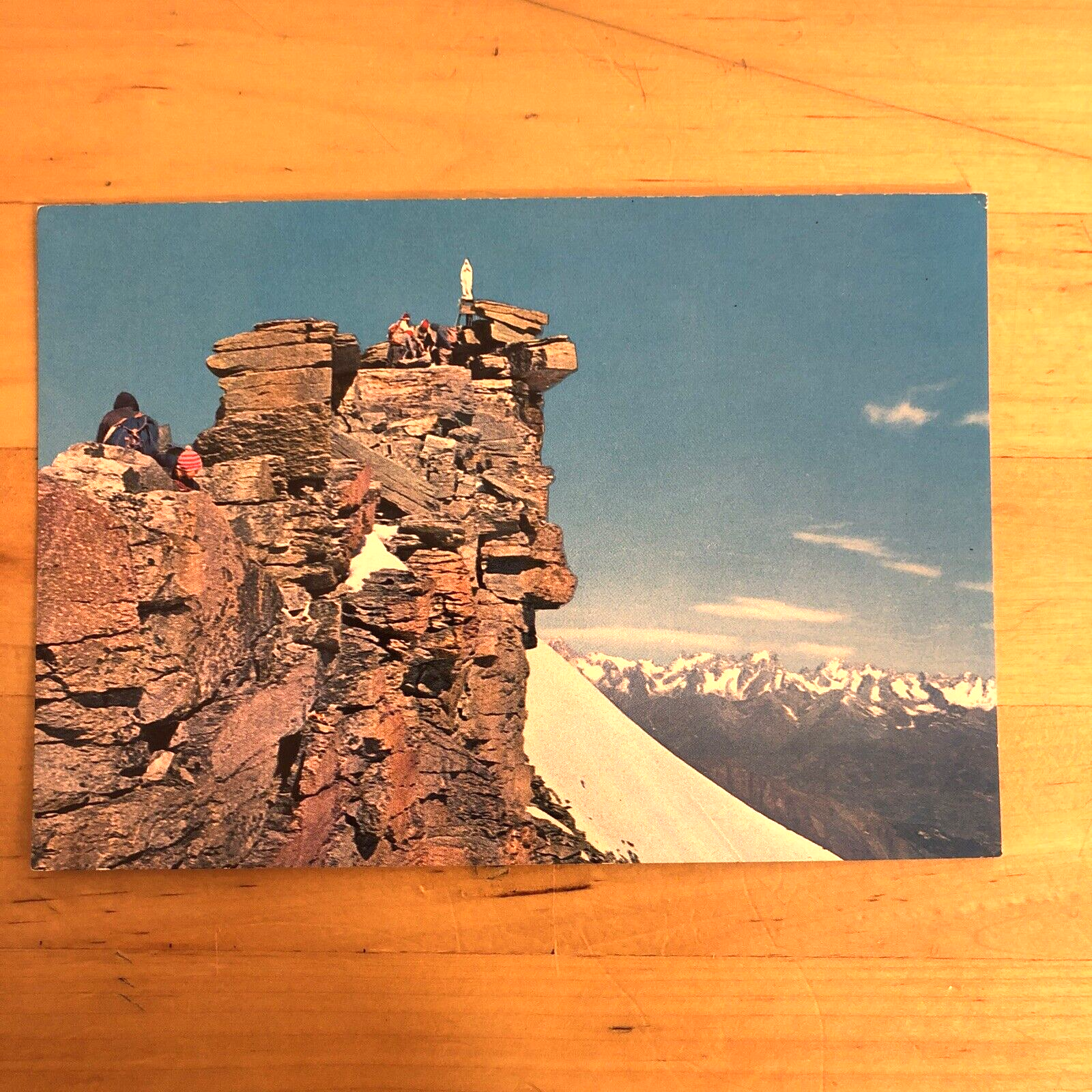 CARTOLINA - VALLE D'AOSTA - GRAN PARADISO sfondo Monte Bianco. NON VIAGGIATA