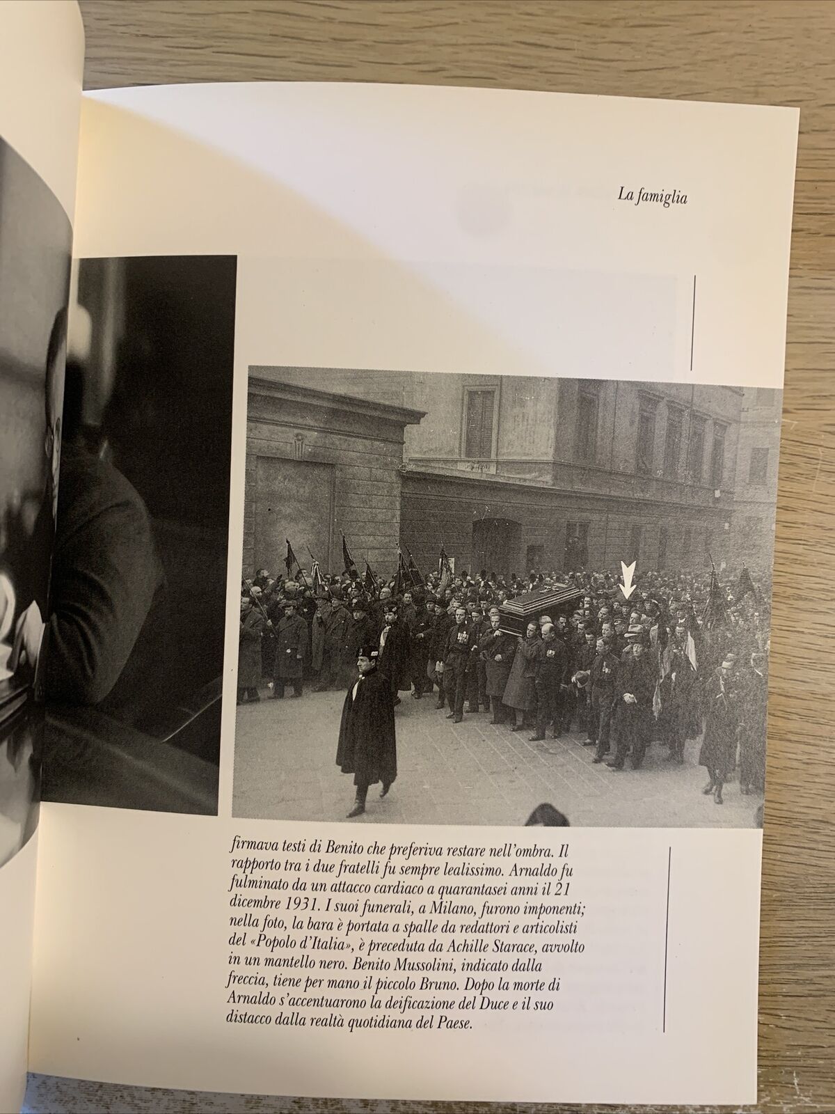 Salò album della Repubblica, Mussolini album di una vita, 25 luglio 8 settembre