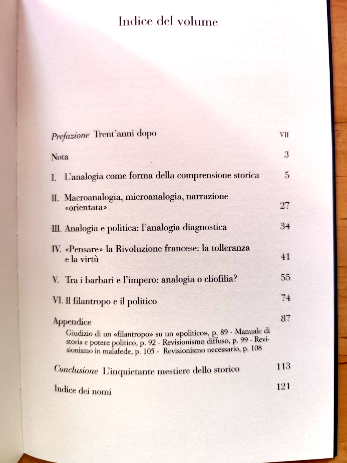 L'uso politico dei paradigmi storici Luciano Canfora, Laterza 2010 Saggittari