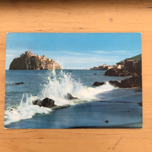 Cartolina ISCHIA - L'ISOLA VERDE, VIAGGIATA