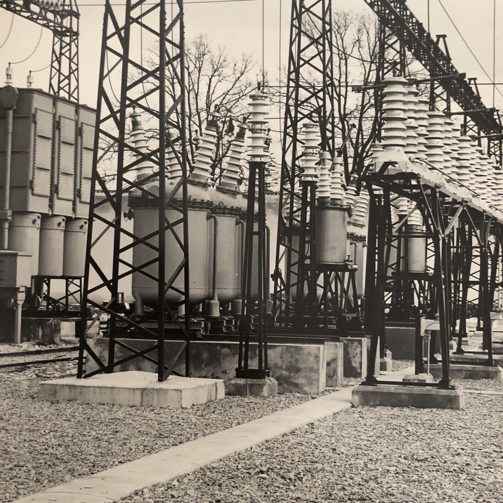 FERROVIE - isolatori elettrici, pali elettricità. linea Bologna Firenze
