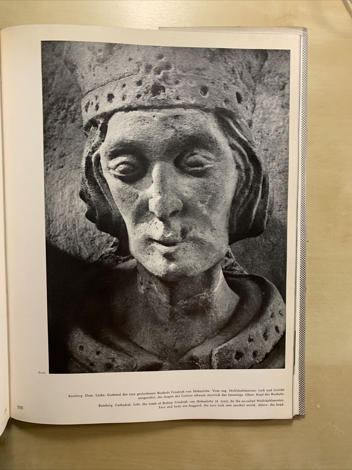 GOTHIC SCULPTURE - Harald Busch, Lohse. Batsford ltd 1963 #
