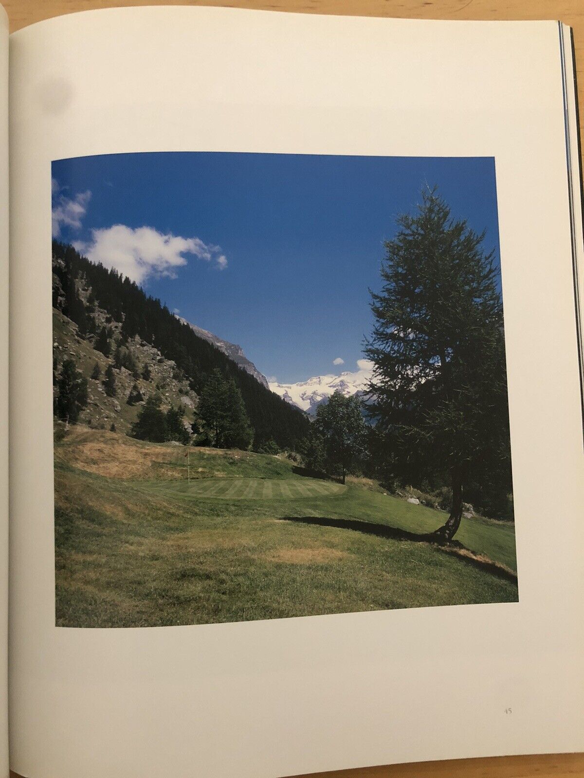 GOLF IN VALLE D'AOSTA - FRANCISCO DE SOUZA, MUSUMECI EDITORE 2003