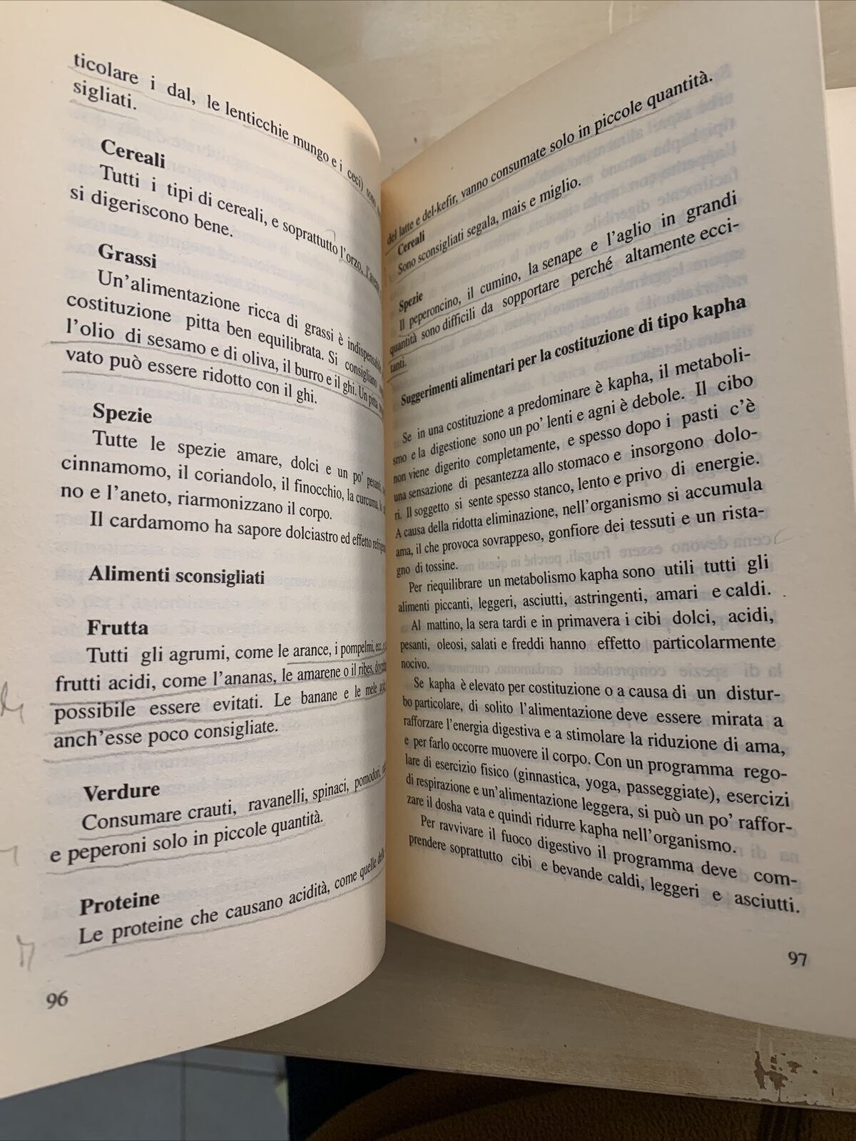 AYURVEDA - Teoria e Pratica, Kerstin Rosenberg, Armenia editore 1999