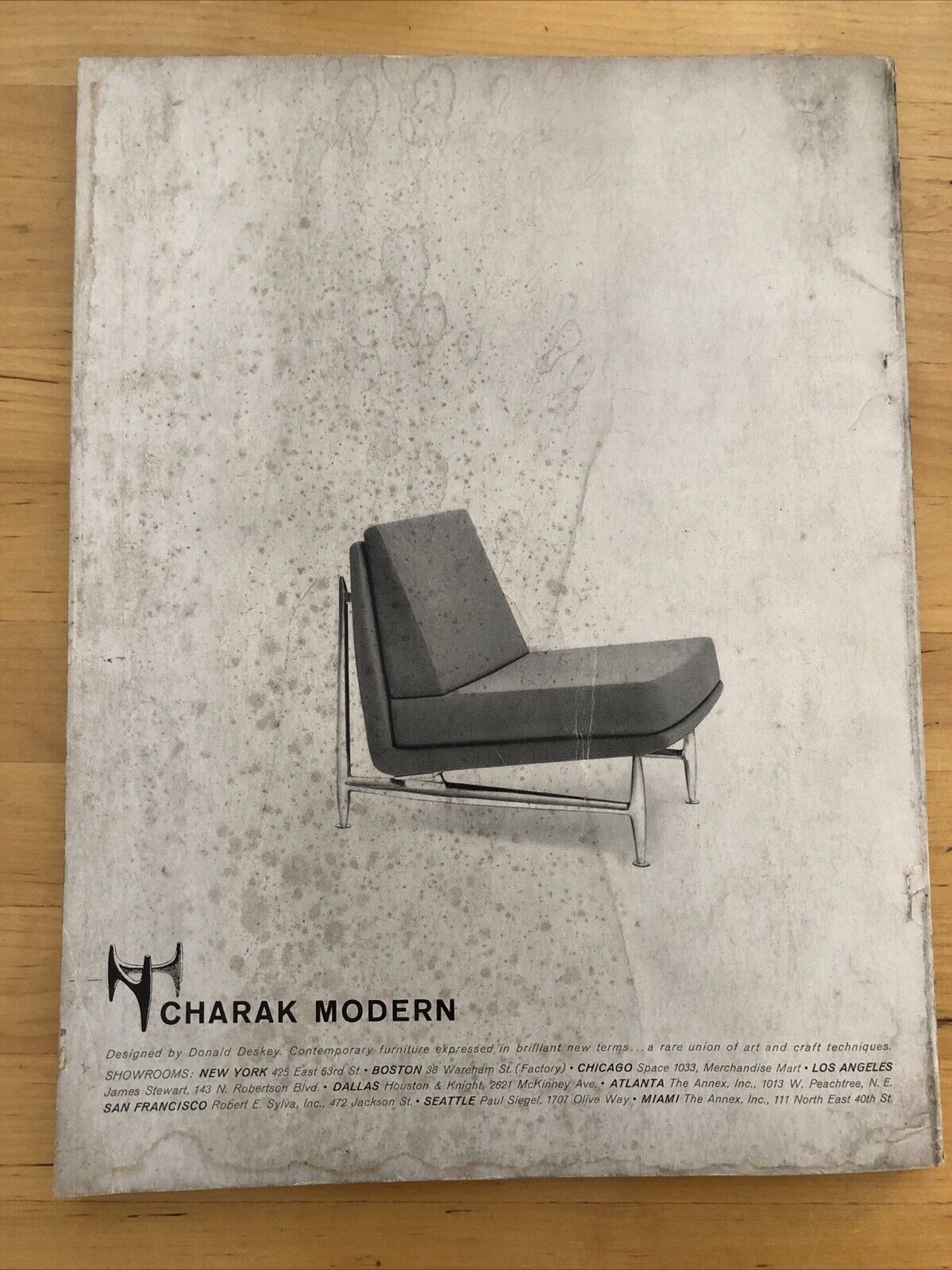 INTERIORS MAGAZINE DECEMBER 1958. Interiors, design, architecture. Olga Gueft