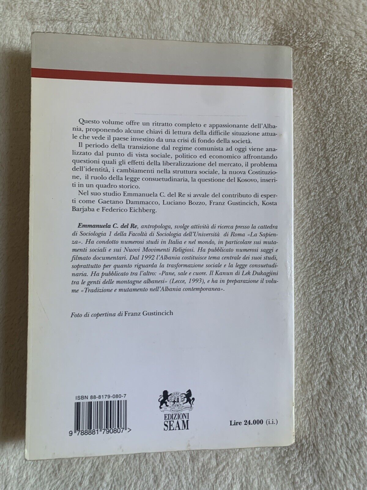 Albania punto a capo. Emmanuela C. del Re. Edizioni Seam 1997