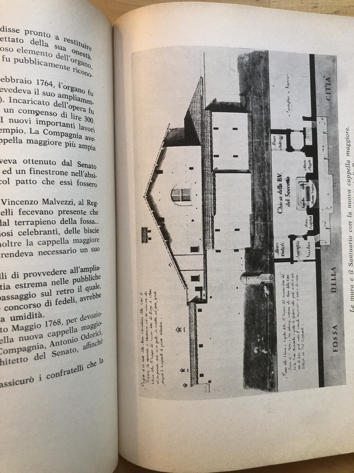 Il Santuario della Madonna del soccorso nel borgo di San Pietro in Bologna 1965