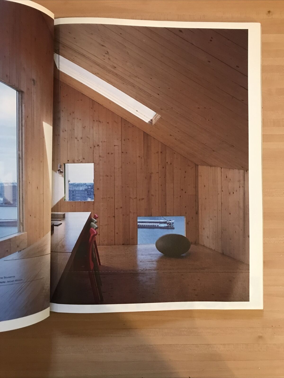 ARCHIS IS DUTCH magazine - Architecture City Visual, # 4 - 2002