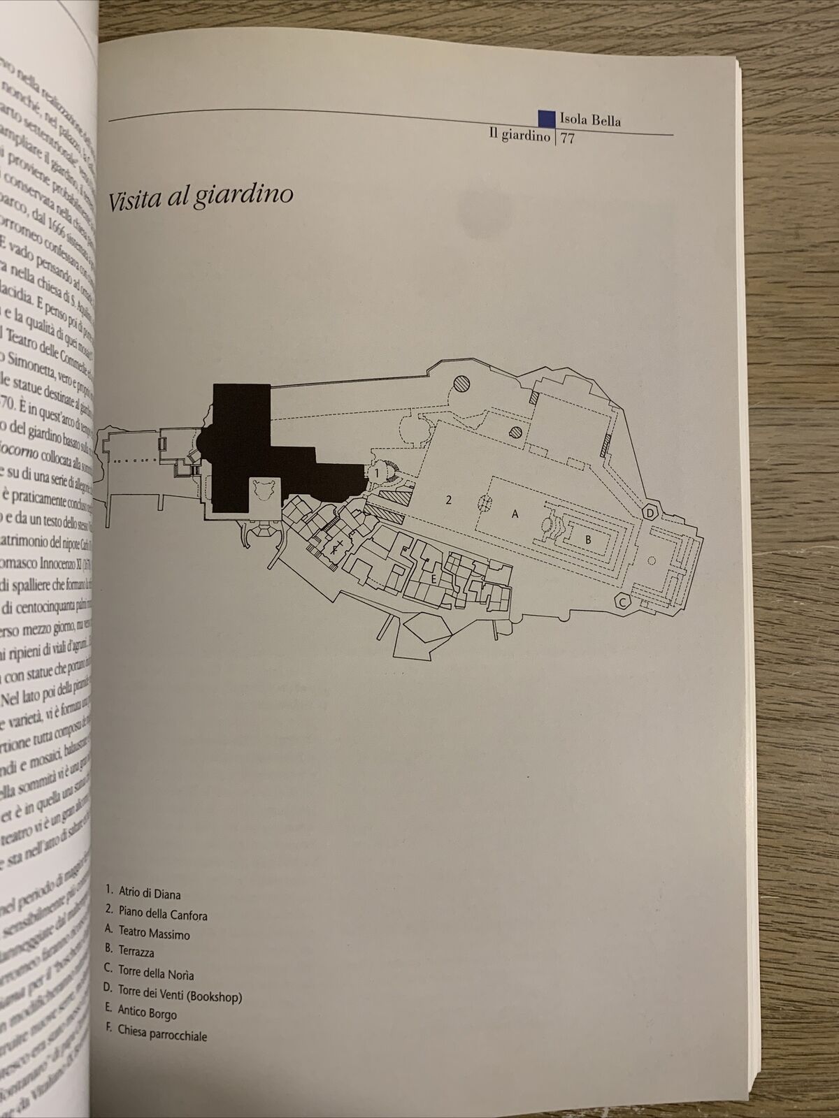 Le isole Borromeo e la Rocca di Angera. Guida. Silvana editoriale 2000