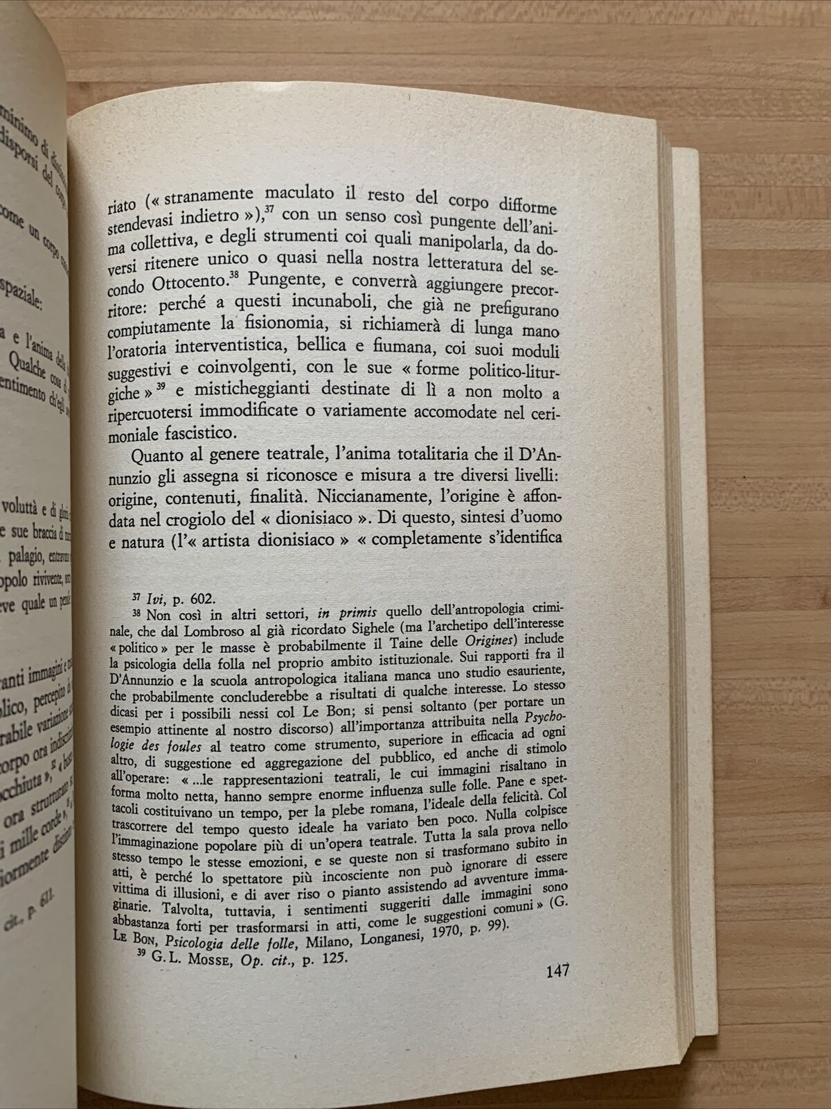 LA STRATEGIA DELLA TOTALITÀ - VITTORIO RODA saggio su Gabriele D'Annunzio #