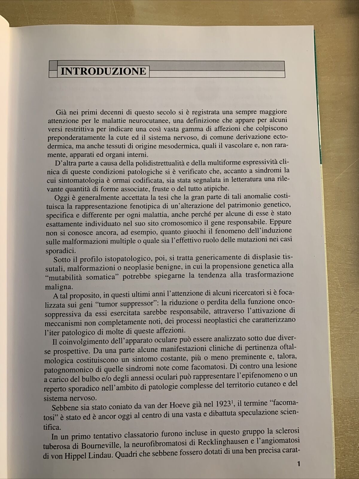 L'APPARATO OCULARE NELLE SINDROMI NEUROCUTANEE - Santi Maria recupero. Verduci #