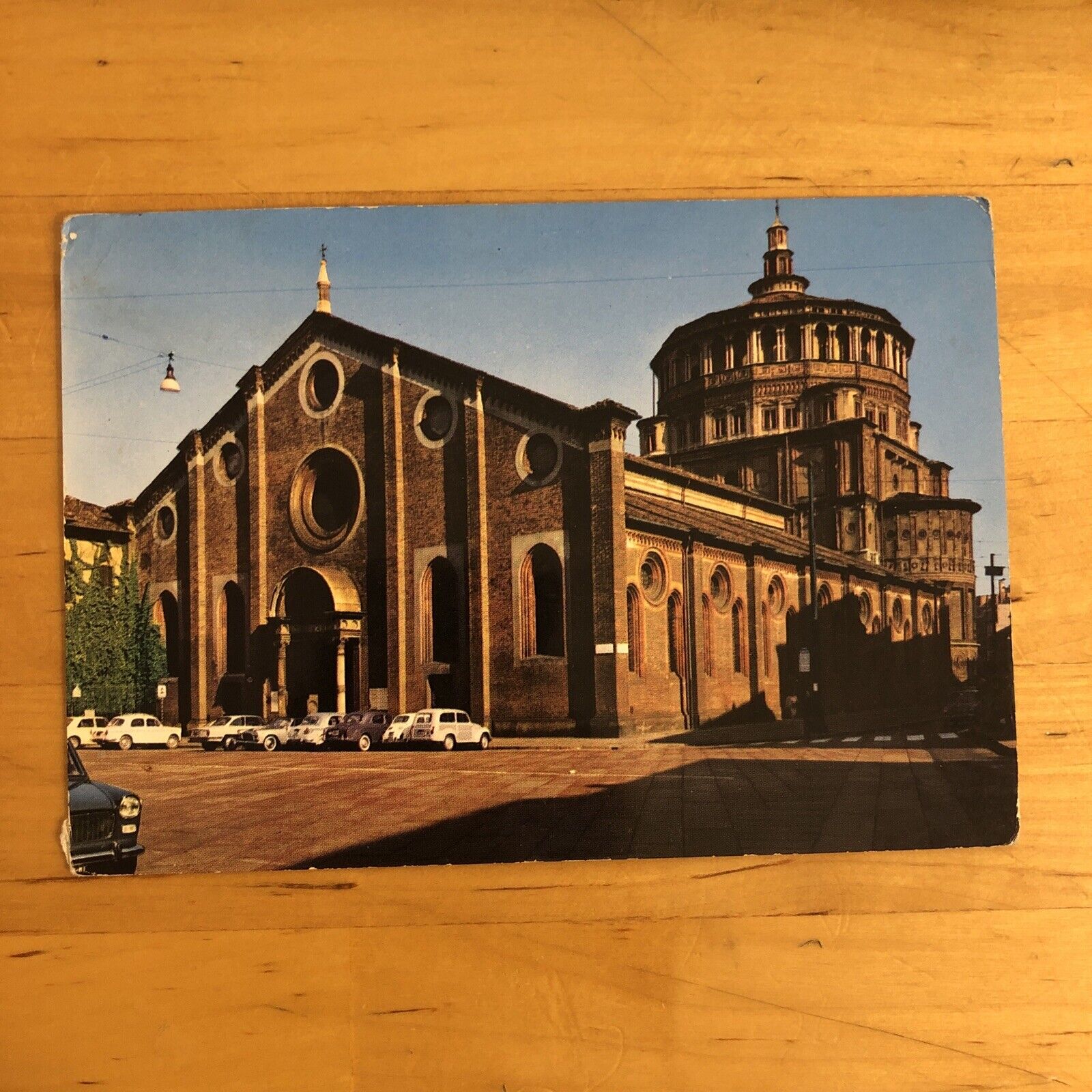 Cartolina MILANO - CHIESA DI SANTA MARIA DELLE GRAZIE  viaggiata