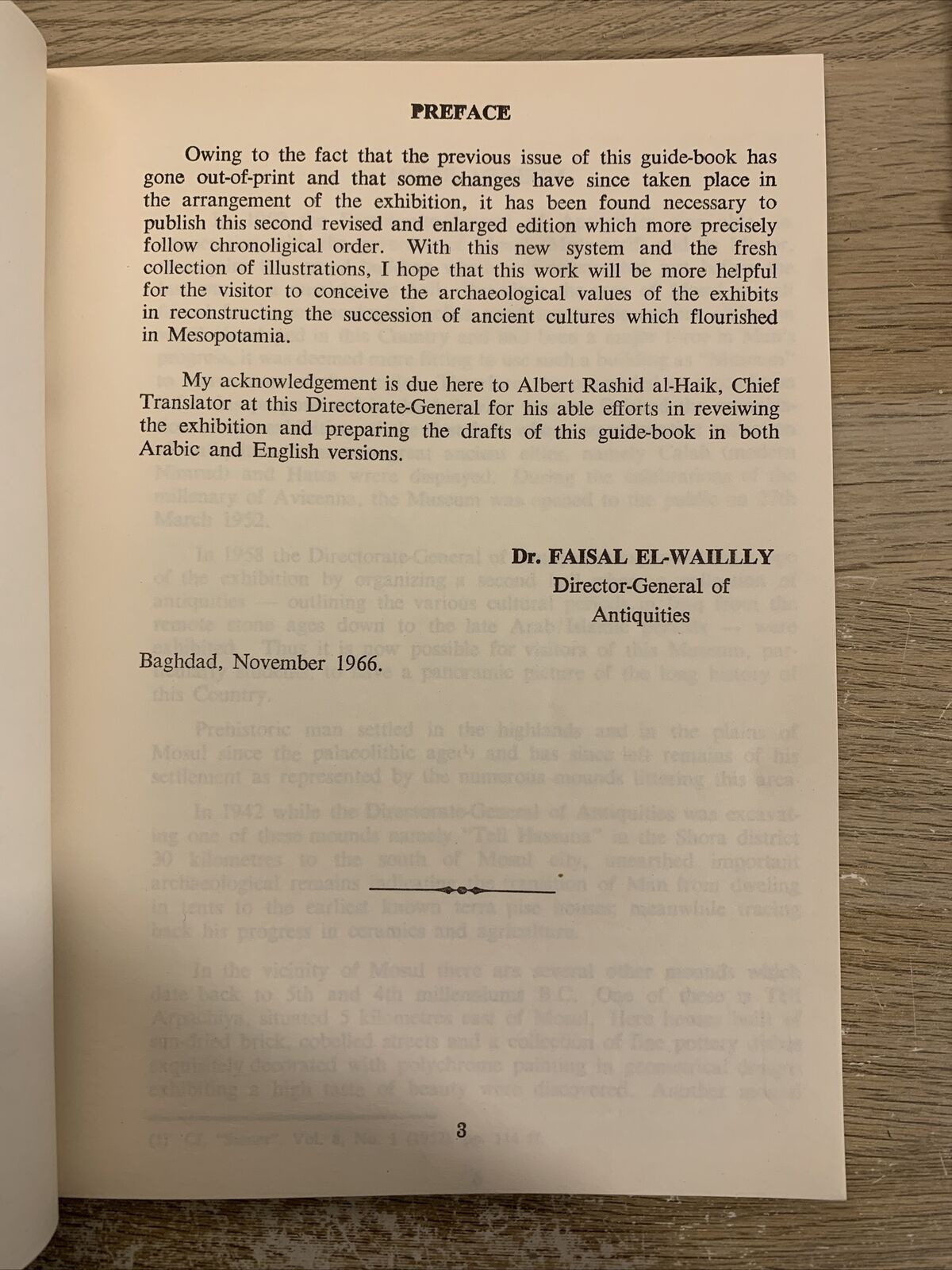 Mosul Museum Guide Book 1966. Ministry of Culture and guidance Directorate of cu