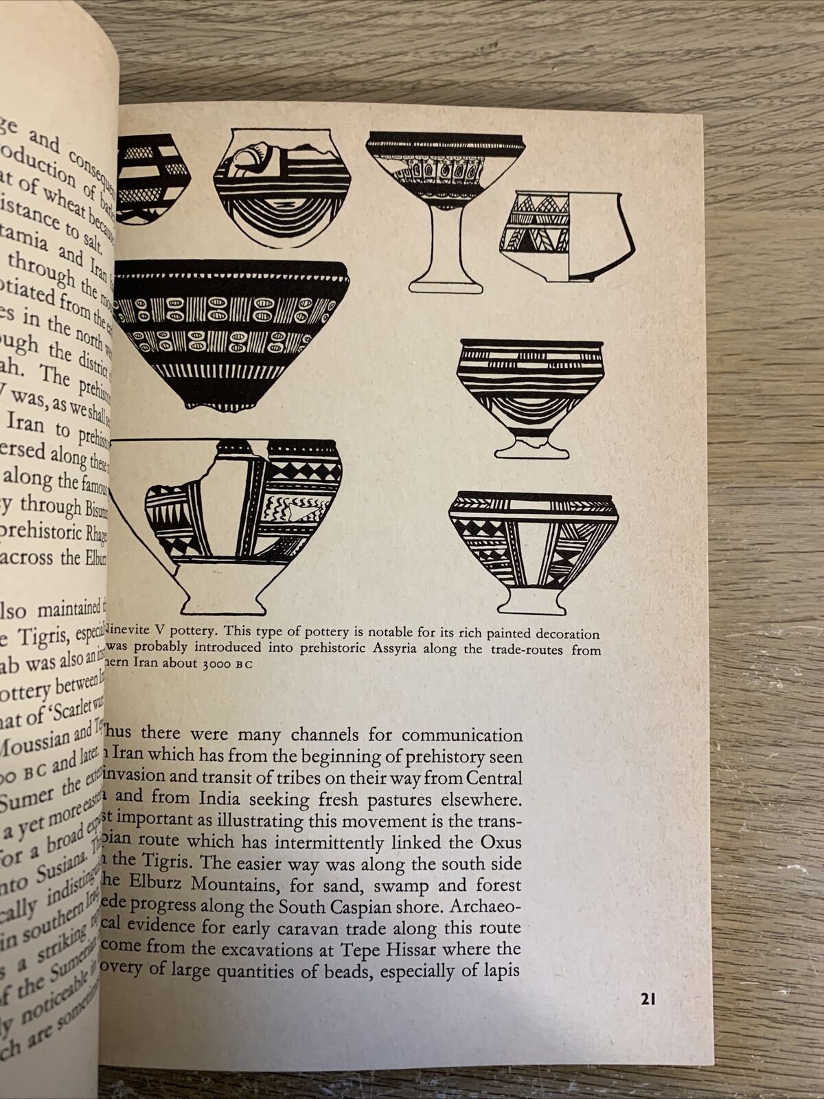 EARLY MESOPOTAMIA AND IRAN. M. E. L. MALLOWAN - Thames and Hudson 1965