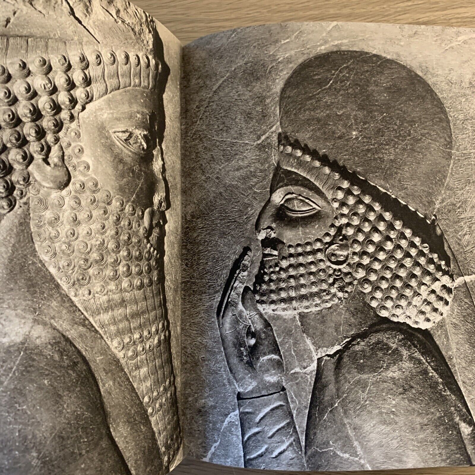 L'ART DE L'IRAN - ANDRÉ GODARD. ARTHAUD 1962