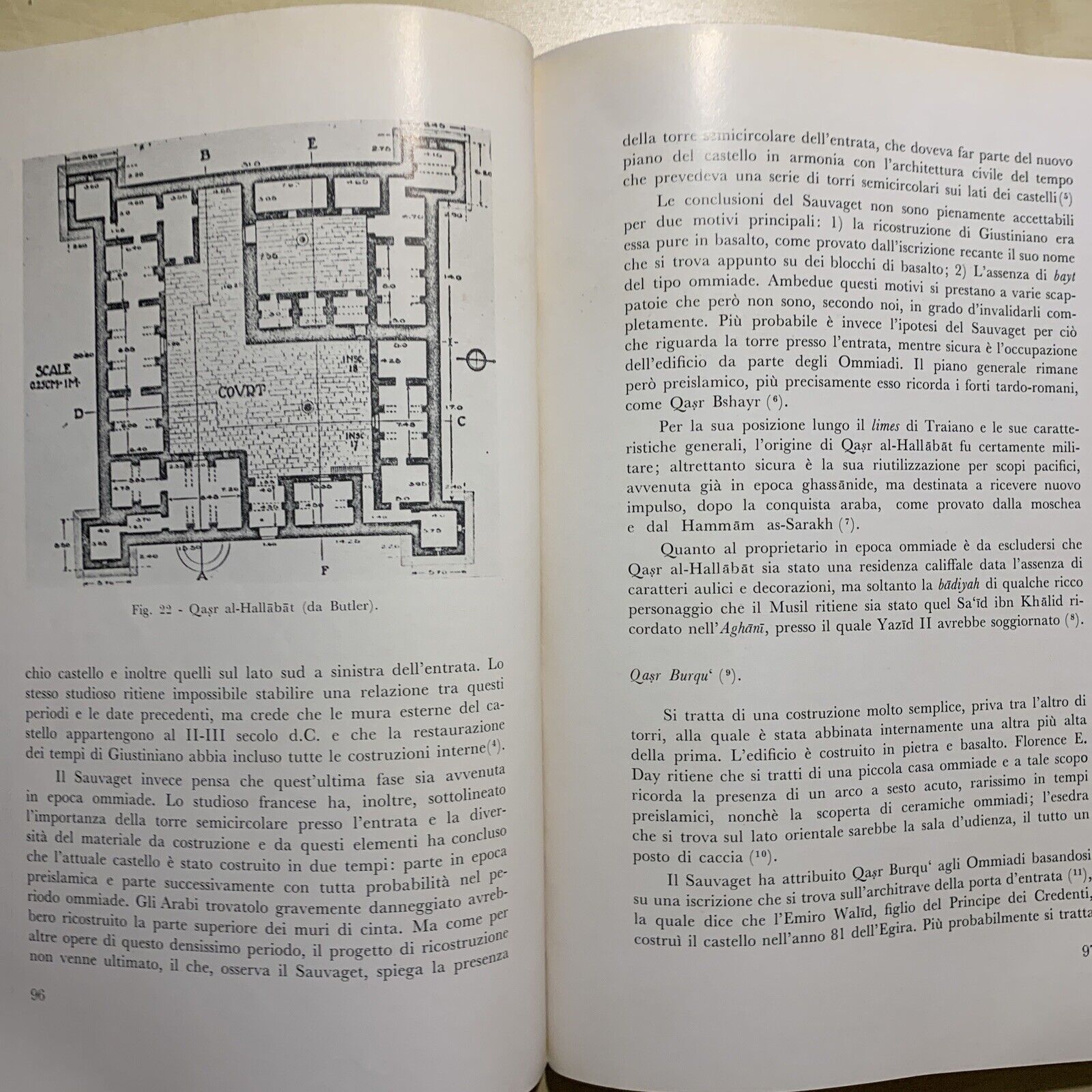ORIGINI E PRIMI SVILUPPI DELL'ARCHITETTURA CIVILE MUSULMANA. VINCENZO STRIKA #