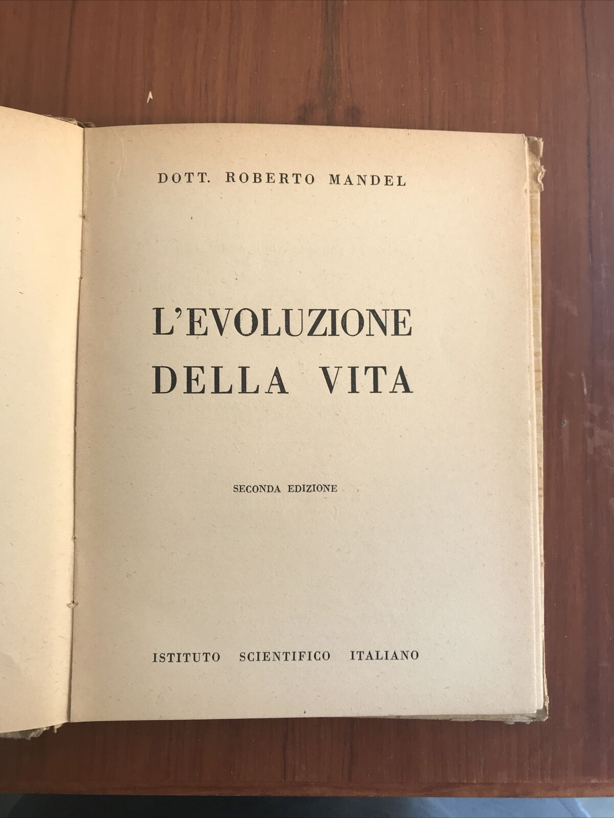 L'evoluzione della vita R. Mandel istituto scientifico italiano TEORIA EVOLUTIVA