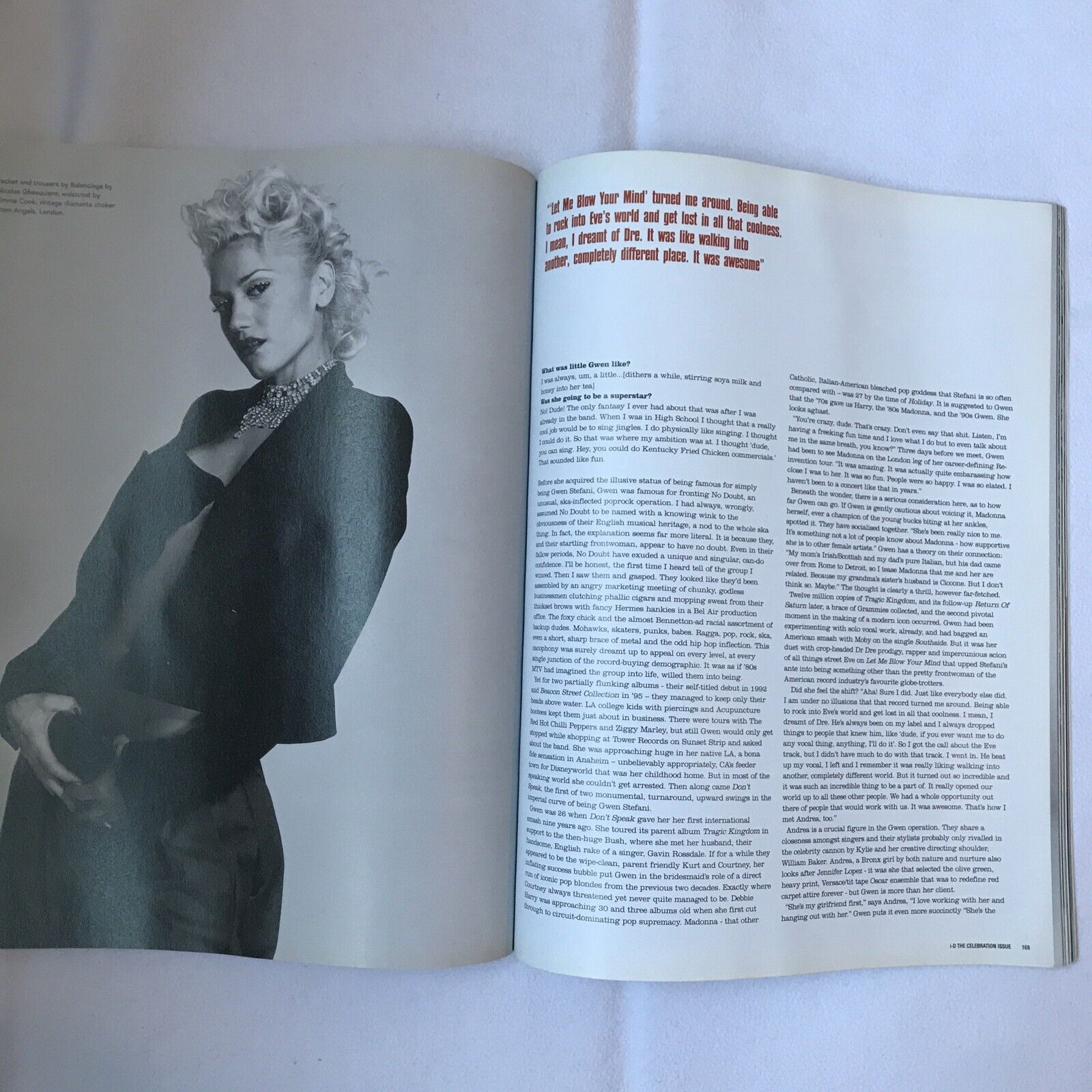 i-D Magazine no. 250 GWEN STEFANI - the celebration issue, December 2004