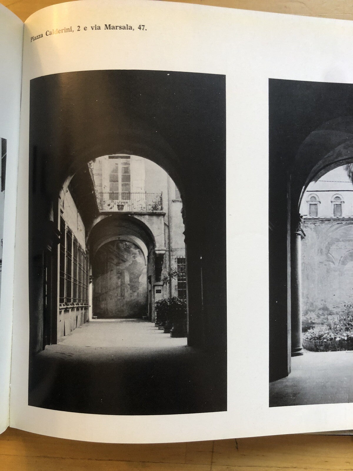 Bologna per la strada, Leggende e curiosità. Alberto Menarini, A. Vianelli 1976