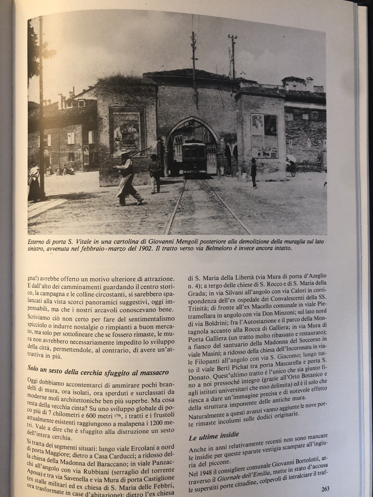 Le mura perdute, Giancarlo Roversi. Storia cerchia fortificata di Bologna 1985