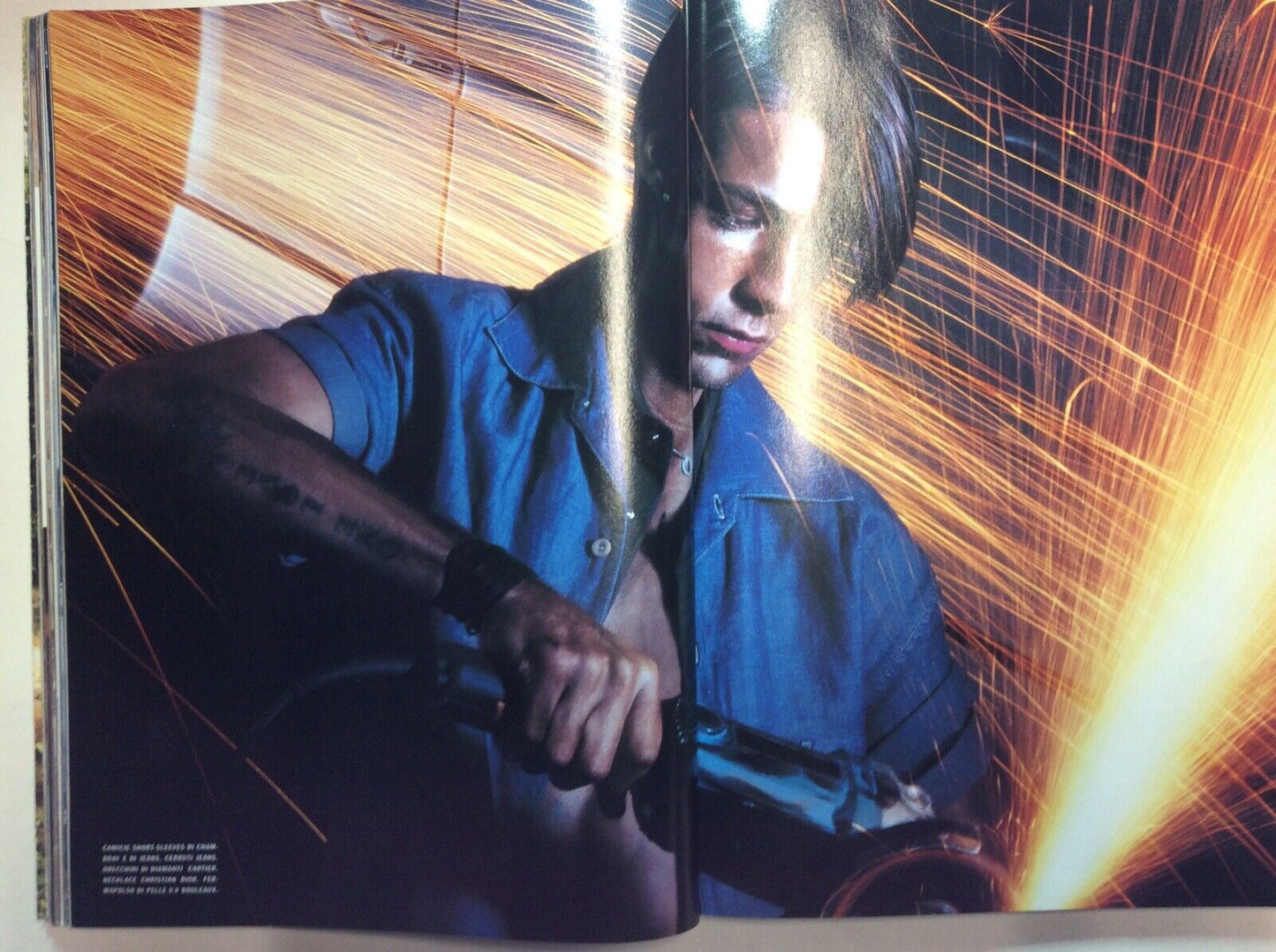 L’UOMO VOGUE, APRILE 2001, n.320.