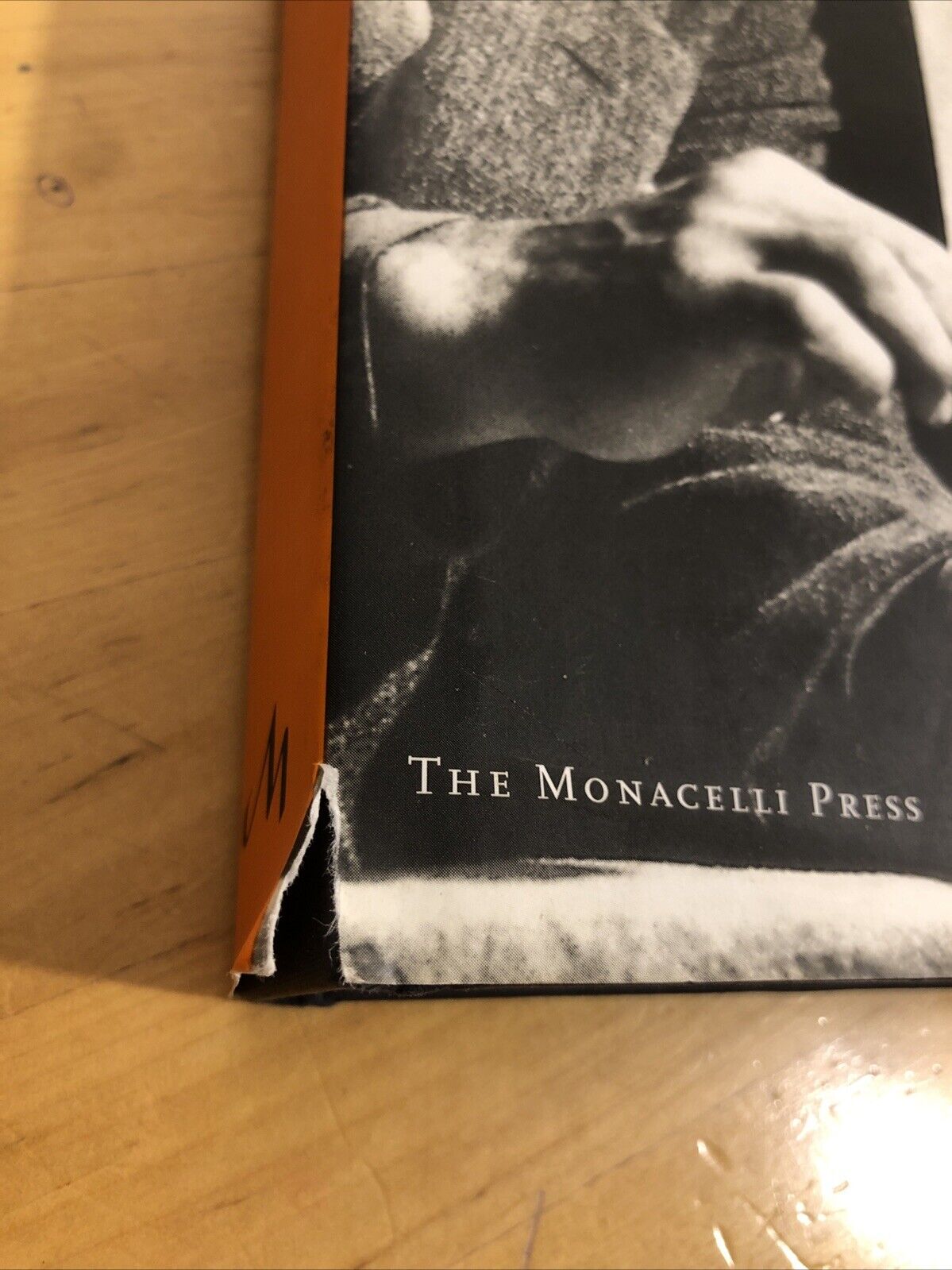 Isamu Noguchi - a study of space, Ana maria Torres, The Monacelli Press 2000