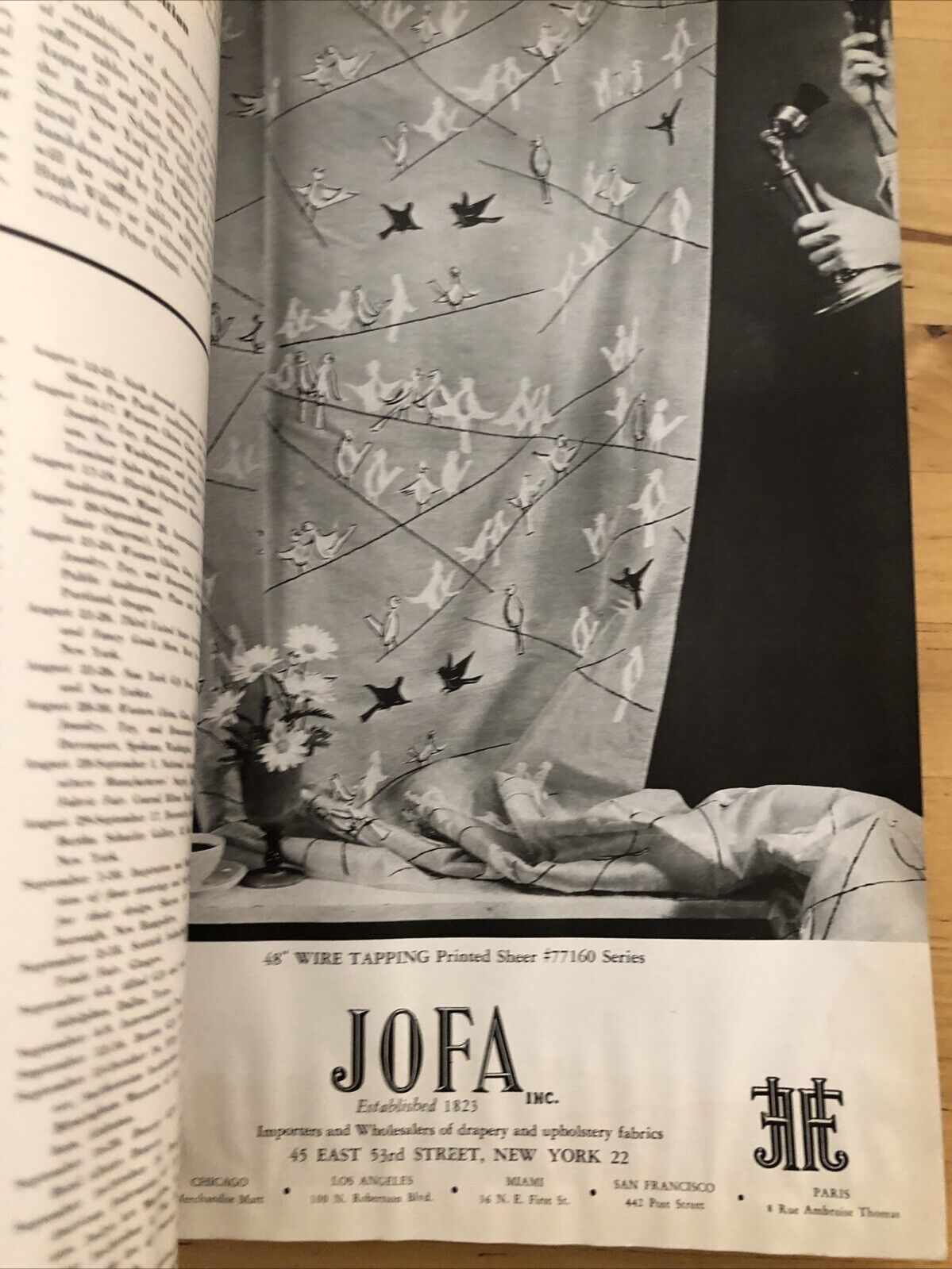 INTERIORS MAGAZINE AUGUST 1955. Interiors, design, architecture. Olga Gueft
