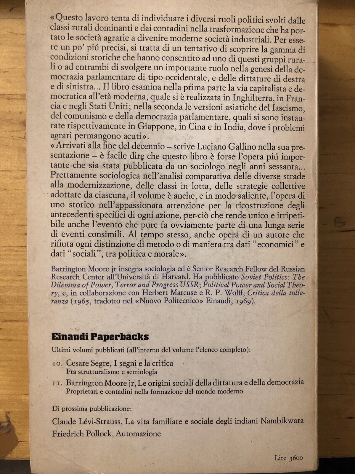 Le origini sociali della dittatura e della democrazia, Barrington Moore jr