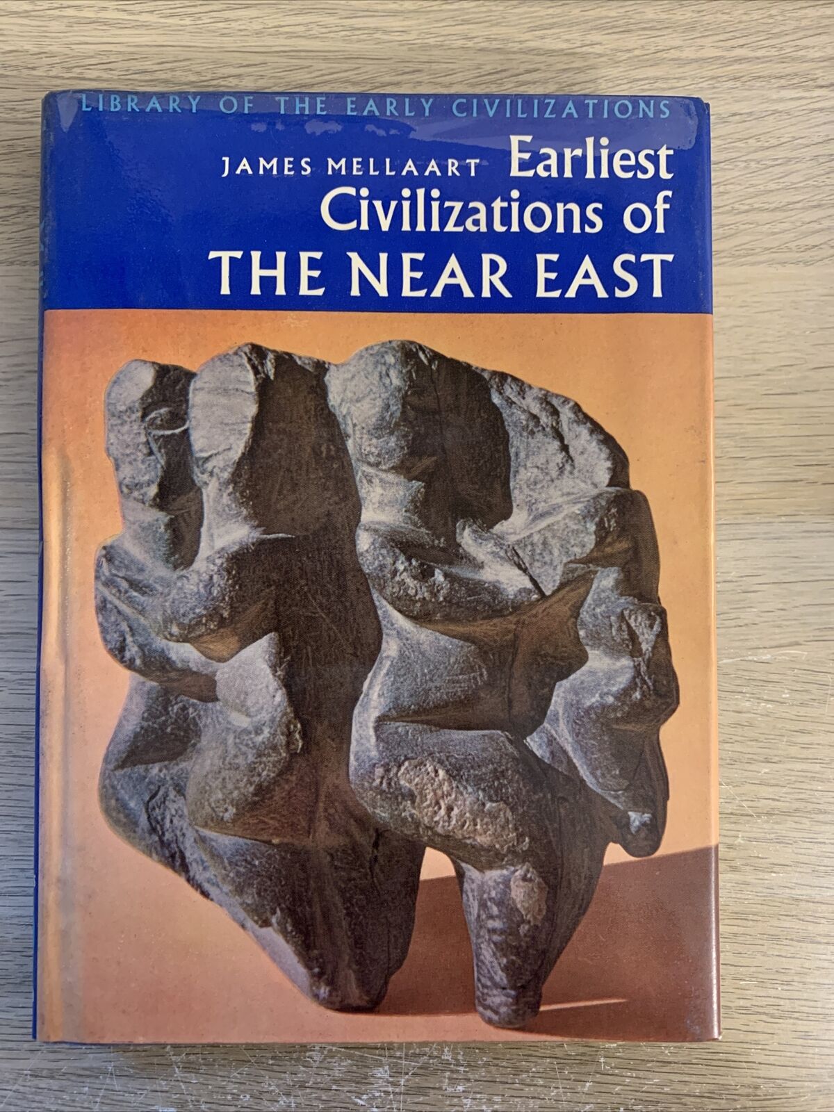 EARLIEST CIVILIZATIONS OF THE NEAR EAST, James Mellaart 1965