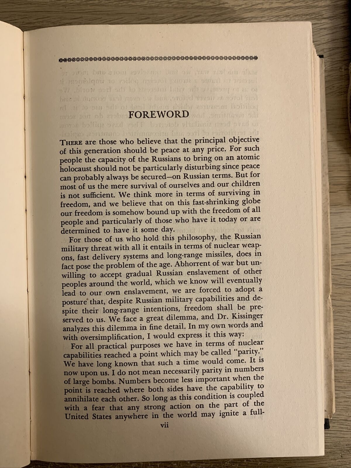 NUCLEAR WEAPONS AND FOREIGN POLICY. Henry A. Kissinger 1957 third printing