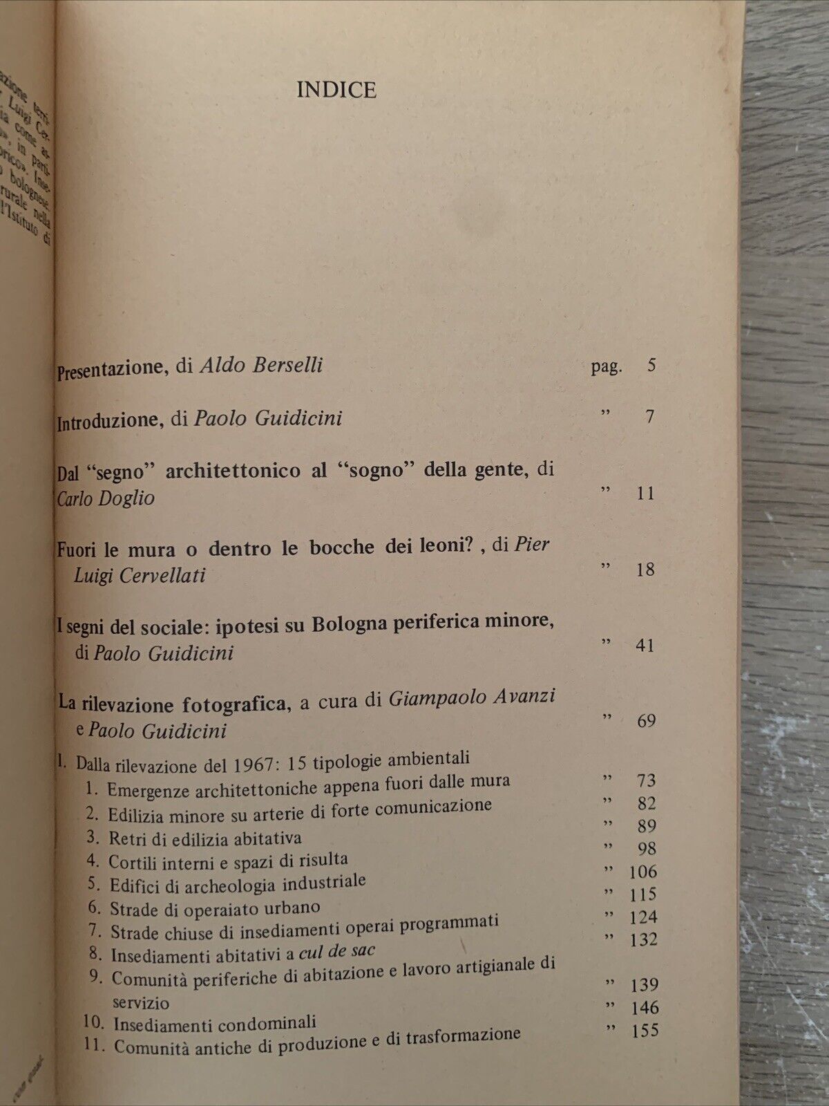 I segni del sociale Ipotesi su Bologna periferica minore di Paolo Guidicini