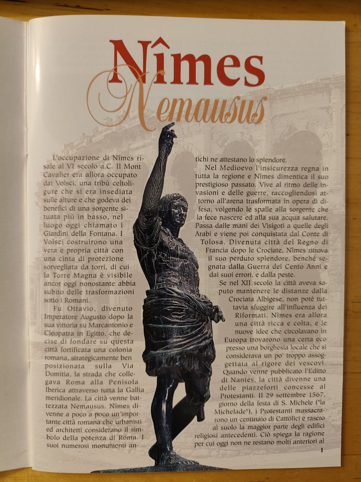 Nimes edizione italiana P.E.C. edizioni 2004