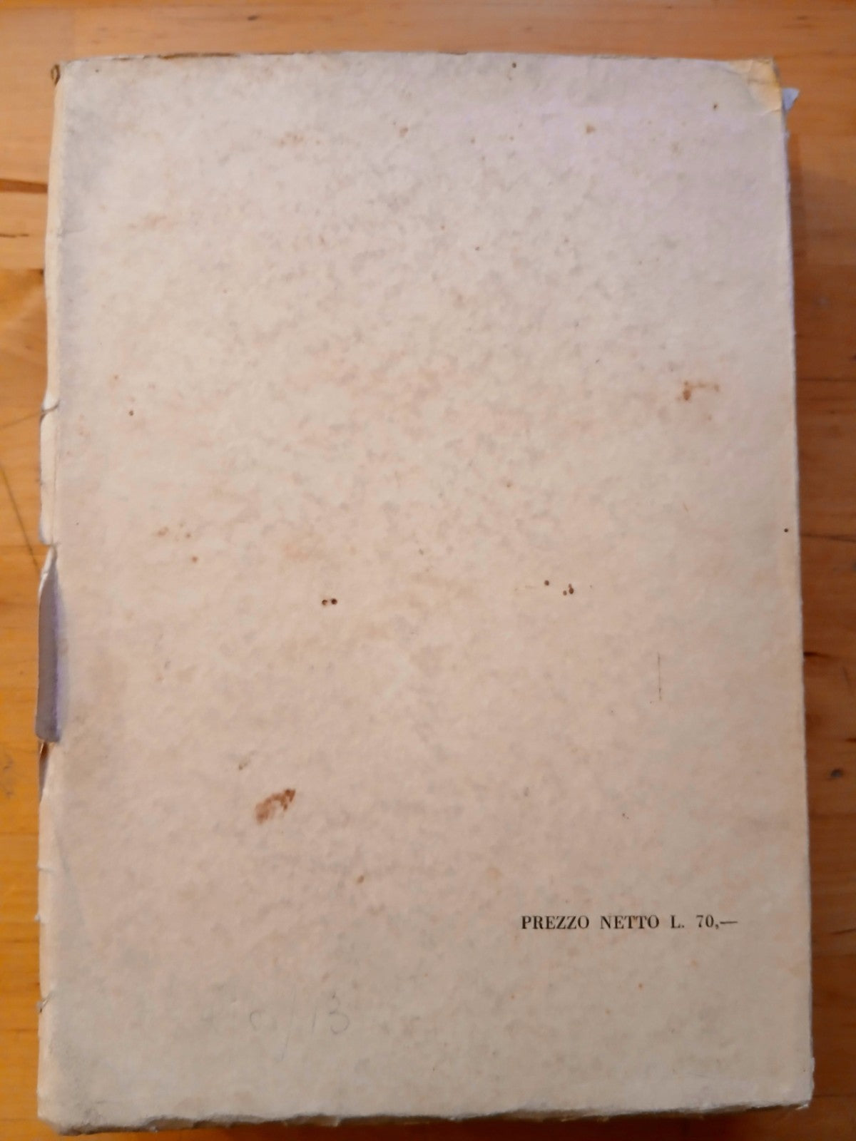 Outlines of English literature - Silvio Policardi - CEDAM 1942