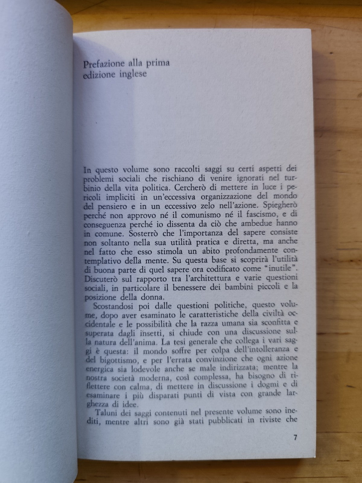 Bertrand Russel - Elogio dell'ozio, Oscar Mondadori 1981