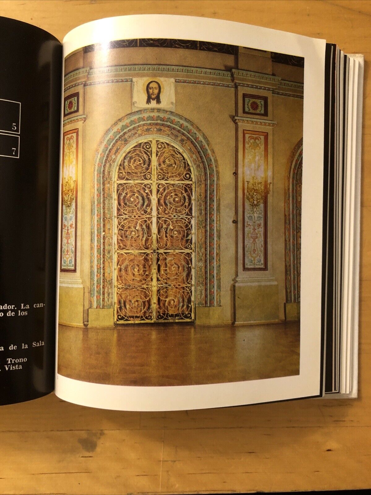 EL KREMLIN monumentos Historicos y obras de arte, Editorial Progreso Moscu 1968