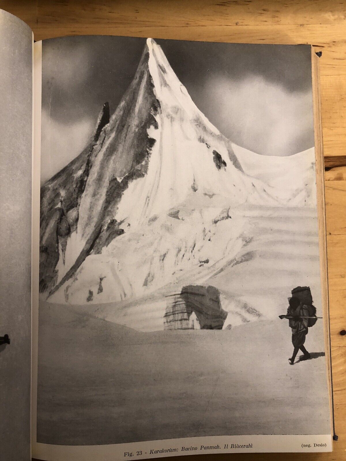 Alpinismo Italiano nel Mondo 1953. club Alpino Italiano, Touring Club Italiano